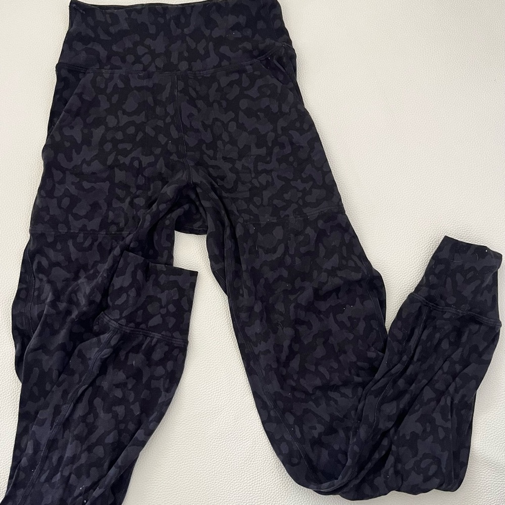 Lululemon women’s joggers, size 0